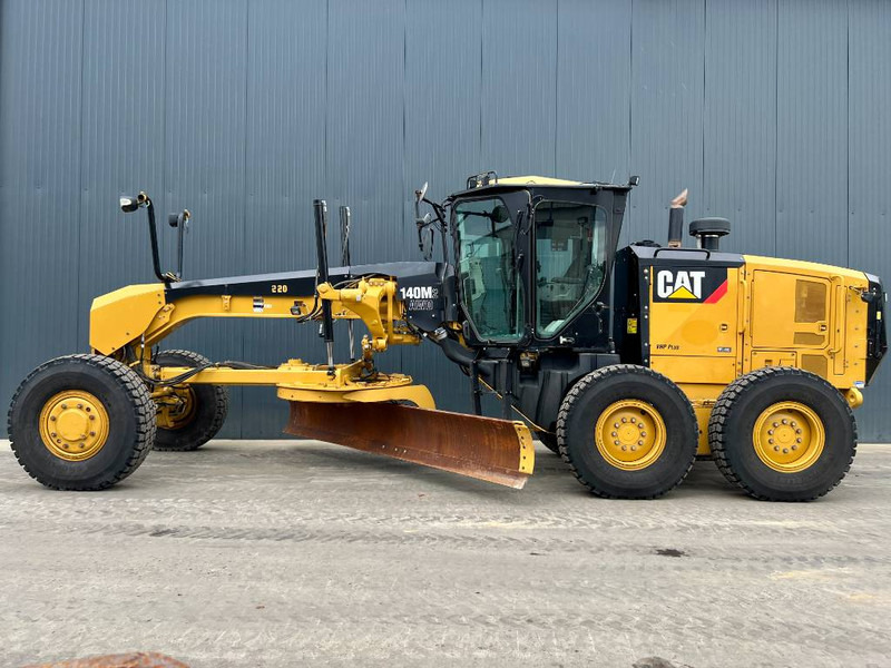 Cat 140M2 AWD - Грейдер: снимка 2 Cat 140M2 AWD - Грейдер: снимка 2