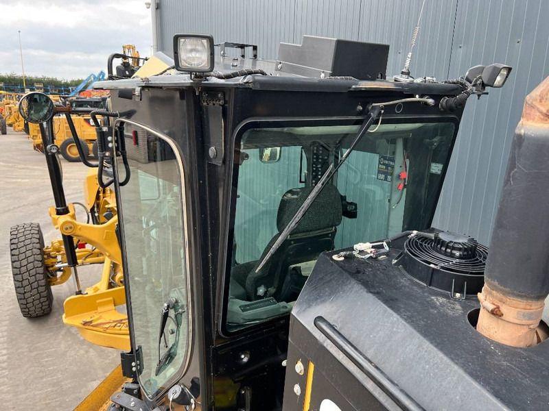 Cat 140M2 AWD - Грейдер: снимка 5 Cat 140M2 AWD - Грейдер: снимка 5