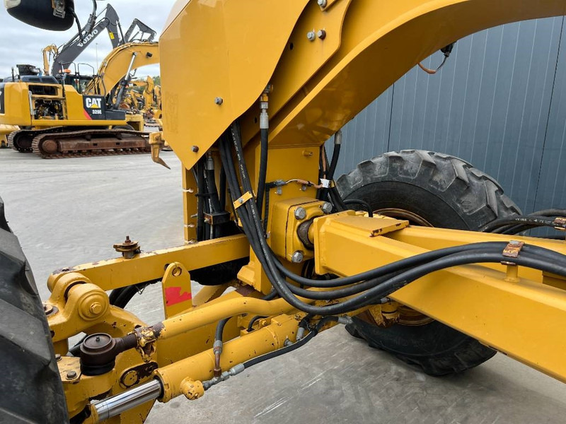 Грейдер Cat 140M2 AWD: снимка 15