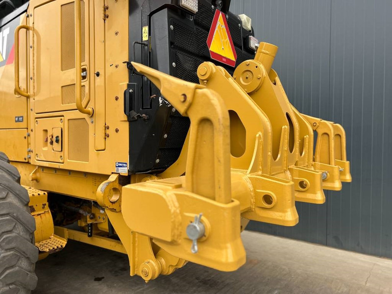 Cat 140M2 AWD - Грейдер: снимка 5 Cat 140M2 AWD - Грейдер: снимка 5