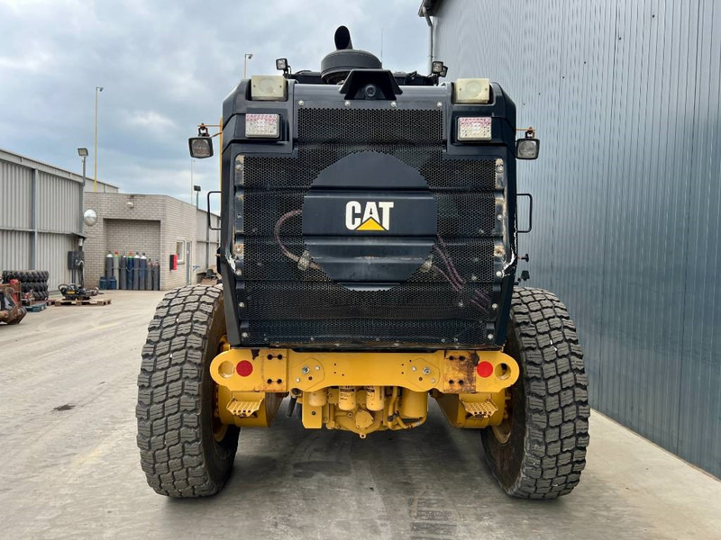 Cat 140M2 AWD - Грейдер: снимка 3 Cat 140M2 AWD - Грейдер: снимка 3