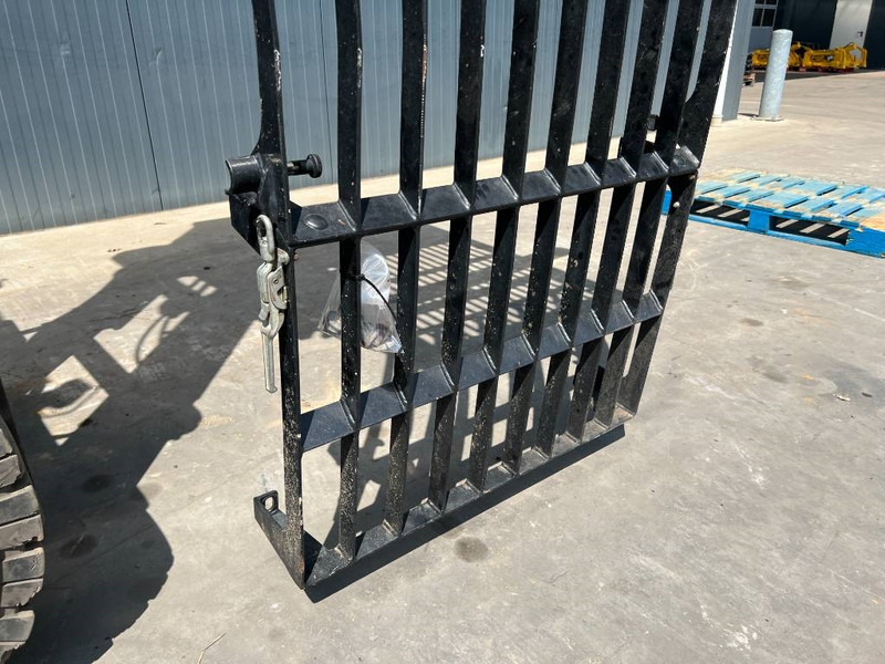 Cat 313E / 320F / 323E / 325F / 329E / 330F / 336E / 3 - Кабина и интериор за Строителна техника: снимка 4 Cat 313E / 320F / 323E / 325F / 329E / 330F / 336E / 3 - Кабина и интериор за Строителна техника: снимка 4