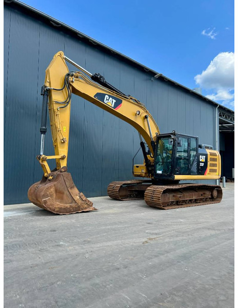 Cat 323F L - Верижен багер: снимка 1 Cat 323F L - Верижен багер: снимка 1