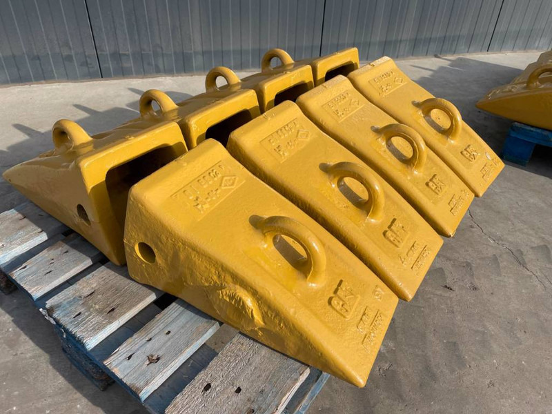 Cat 365 / 374 / 385 /390 Tips - Кофа за Строителна техника: снимка 3 Cat 365 / 374 / 385 /390 Tips - Кофа за Строителна техника: снимка 3