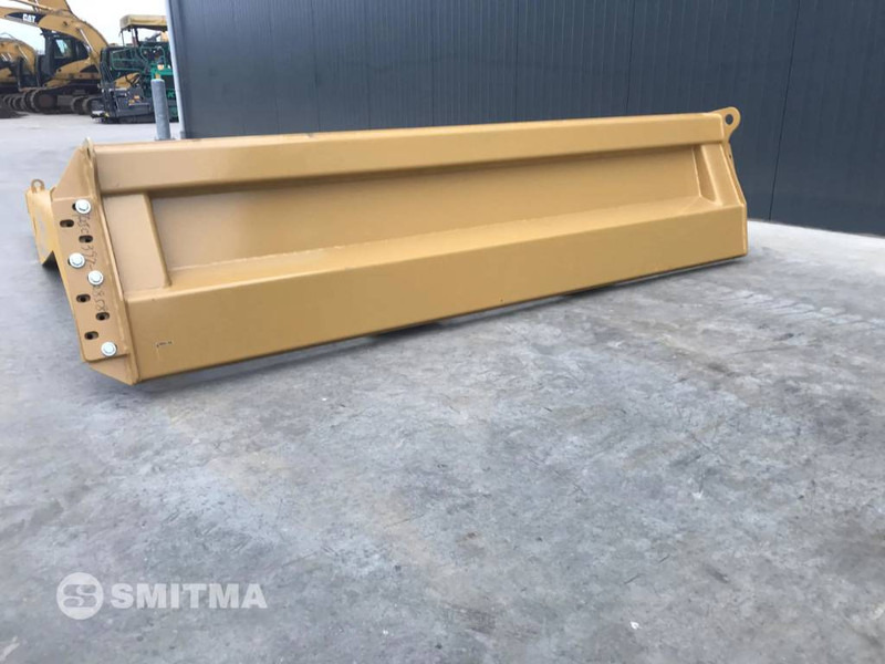 Cat 725C - Падащ борд за Строителна техника: снимка 5 Cat 725C - Падащ борд за Строителна техника: снимка 5