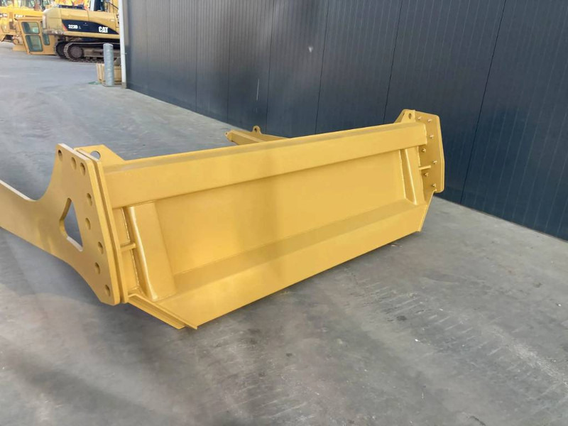 Cat 730 NG - Падащ борд за Строителна техника: снимка 3 Cat 730 NG - Падащ борд за Строителна техника: снимка 3