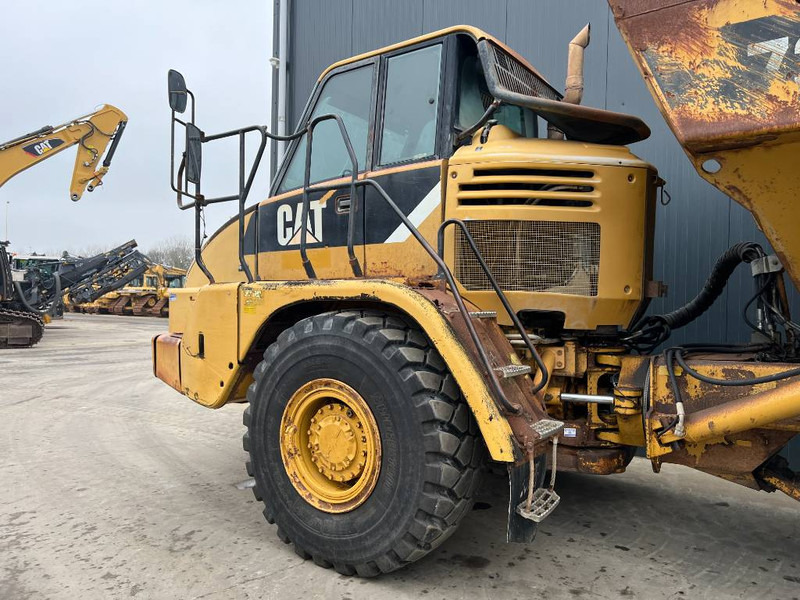 Съчленен самосвал Cat 730: снимка 7