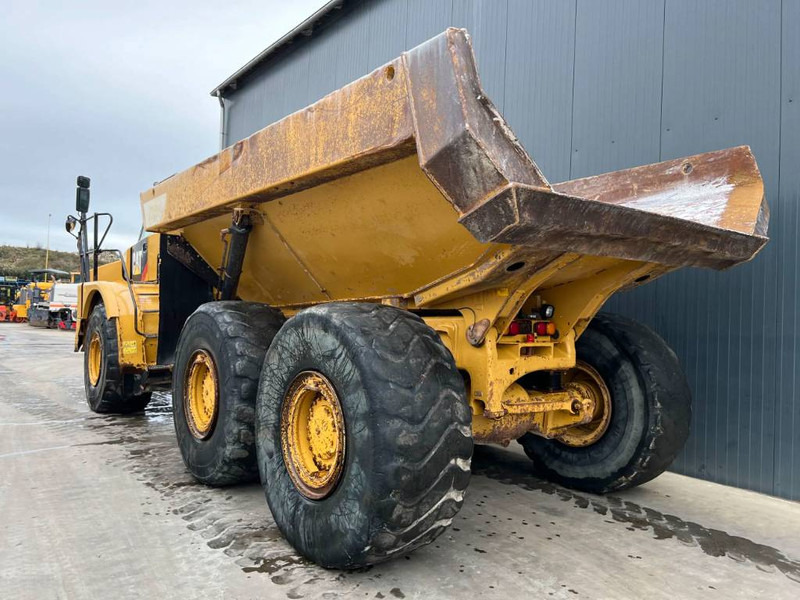 Cat 735B - Съчленен самосвал: снимка 2 Cat 735B - Съчленен самосвал: снимка 2