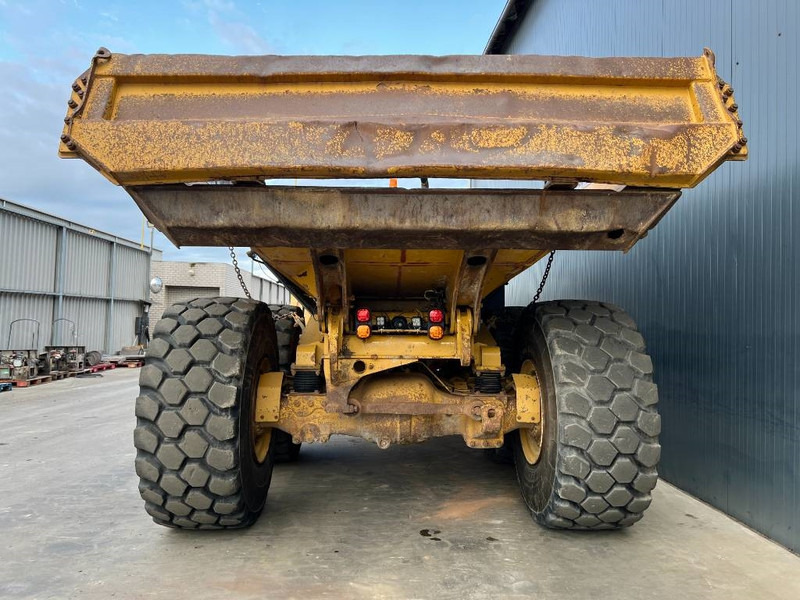 Cat 735C - Съчленен самосвал: снимка 4 Cat 735C - Съчленен самосвал: снимка 4