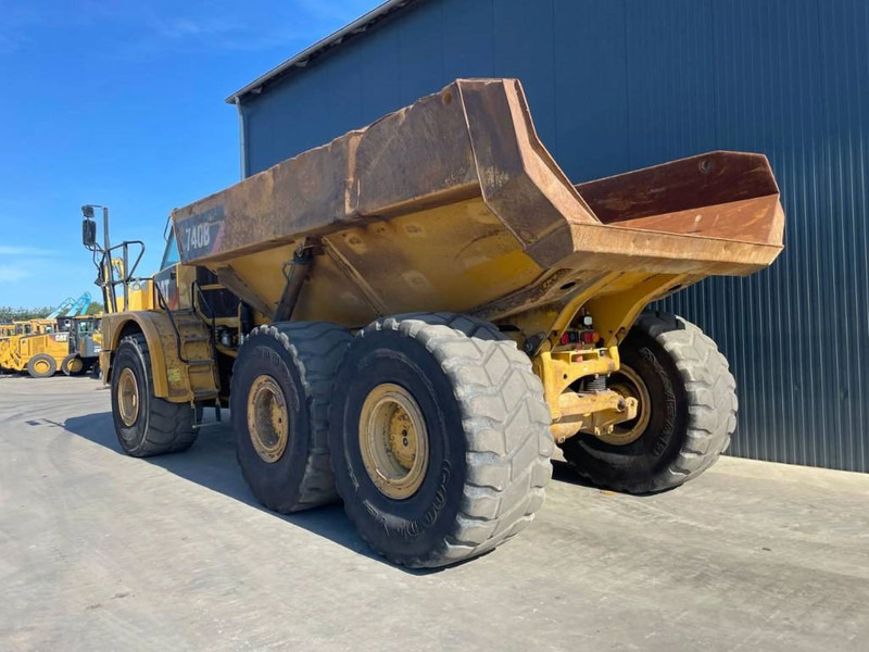 Cat 740B - Съчленен самосвал: снимка 2 Cat 740B - Съчленен самосвал: снимка 2