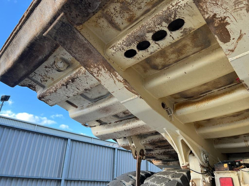 Cat 772 - Кариерен самосвал: снимка 5 Cat 772 - Кариерен самосвал: снимка 5