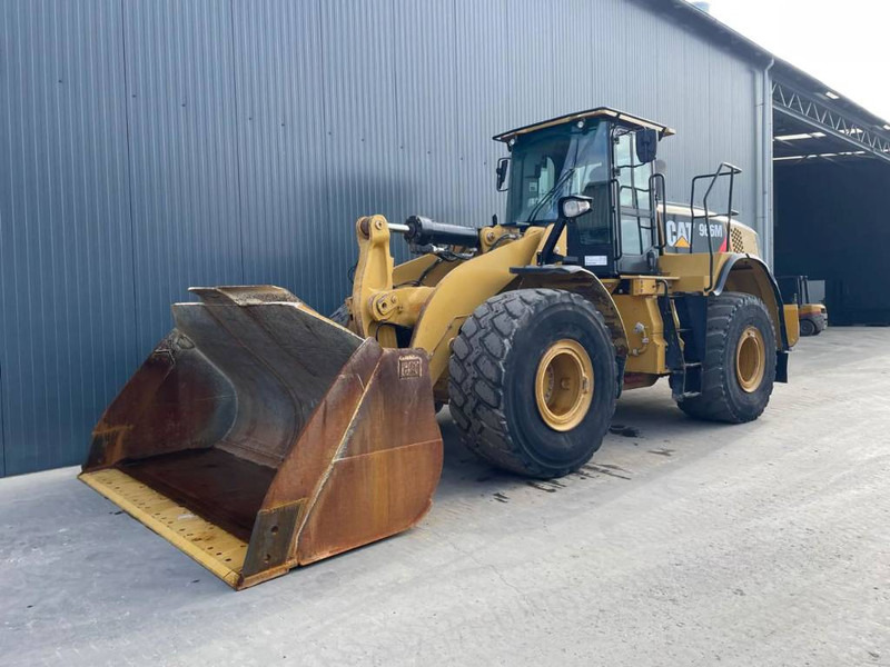 Cat 966M - Колесен товарач: снимка 1 Cat 966M - Колесен товарач: снимка 1