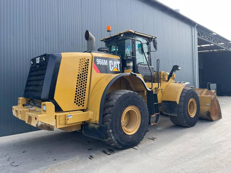 Cat 966M - Колесен товарач: снимка 4 Cat 966M - Колесен товарач: снимка 4