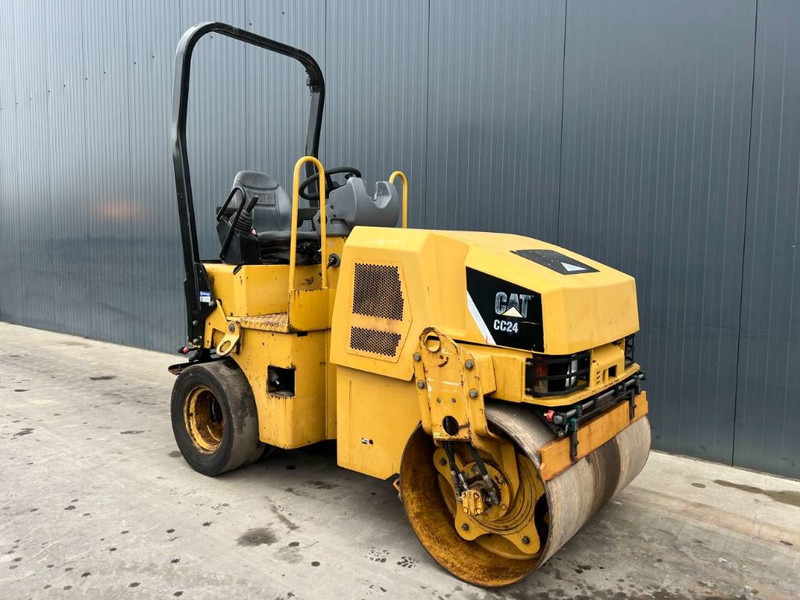 Cat CC24 - Комбиниран валяк: снимка 3 Cat CC24 - Комбиниран валяк: снимка 3