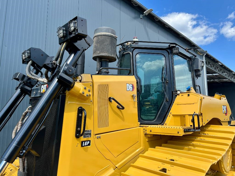 Cat D6 LGP - CE - Булдозер: снимка 5 Cat D6 LGP - CE - Булдозер: снимка 5