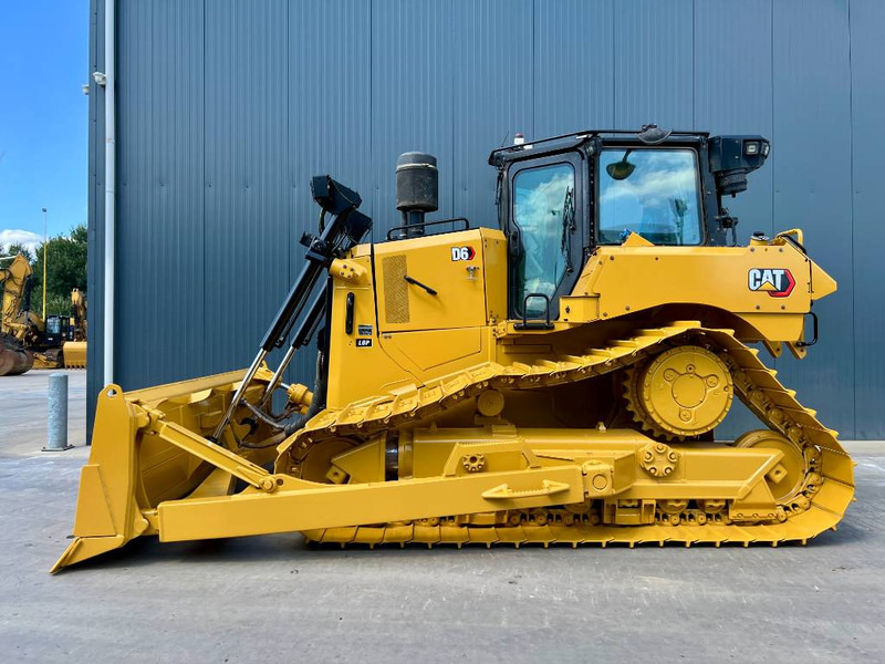 Cat D6 LGP with CE - Булдозер: снимка 5 Cat D6 LGP with CE - Булдозер: снимка 5