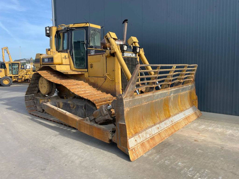 Cat D6R LGP - Булдозер: снимка 3 Cat D6R LGP - Булдозер: снимка 3