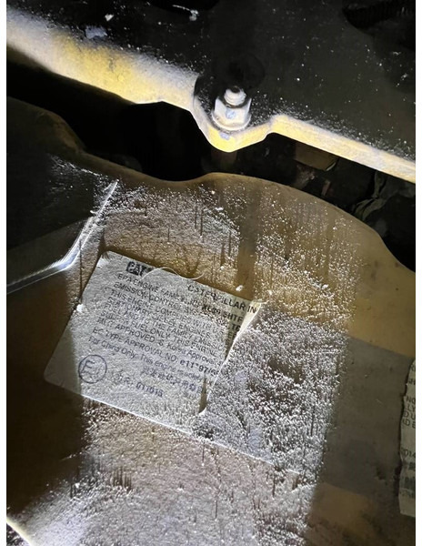 Cat D6T LGP - Булдозер: снимка 2 Cat D6T LGP - Булдозер: снимка 2