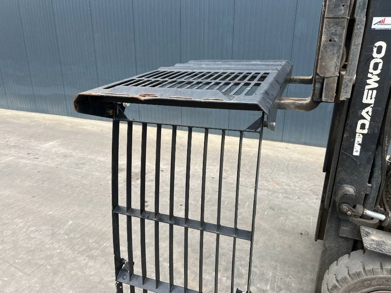 Cat M313D / M315D / M316D / M318D / M322D / M325D - Рама/ Шаси за Строителна техника: снимка 2 Cat M313D / M315D / M316D / M318D / M322D / M325D - Рама/ Шаси за Строителна техника: снимка 2