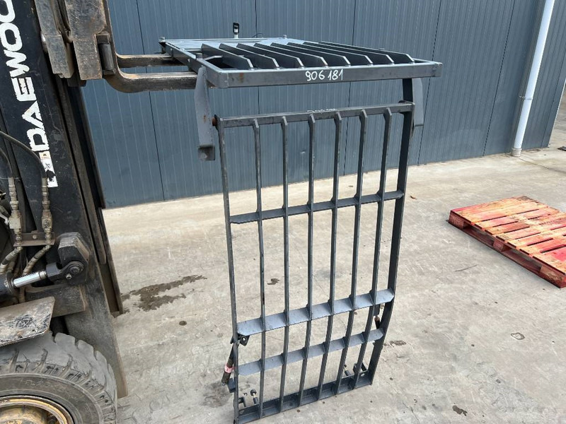 Doosan DX180 / DX225 - Кабина и интериор за Строителна техника: снимка 2 Doosan DX180 / DX225 - Кабина и интериор за Строителна техника: снимка 2