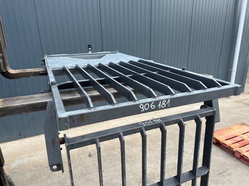 Doosan DX180 / DX225 - Кабина и интериор за Строителна техника: снимка 3 Doosan DX180 / DX225 - Кабина и интериор за Строителна техника: снимка 3
