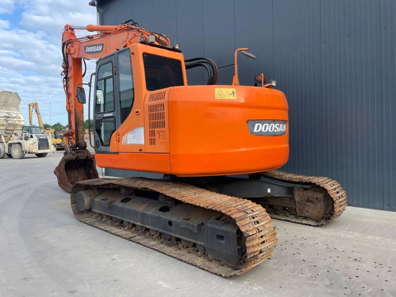 Doosan DX235LCR - Верижен багер: снимка 2 Doosan DX235LCR - Верижен багер: снимка 2