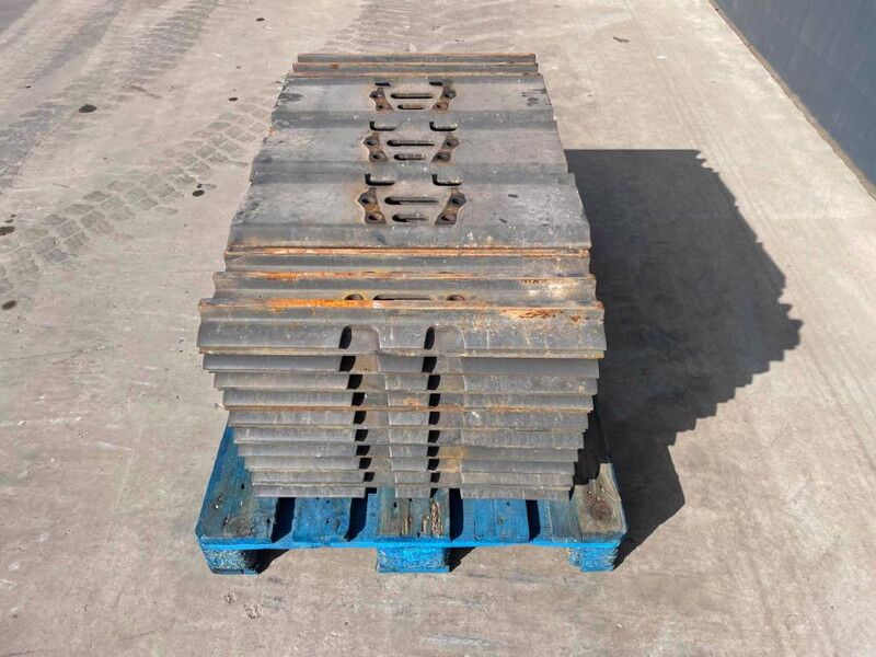 Hyundai R210 / R215 / R220 / R235 / R250 / R260 - Рама/ Шаси за Строителна техника: снимка 3 Hyundai R210 / R215 / R220 / R235 / R250 / R260 - Рама/ Шаси за Строителна техника: снимка 3