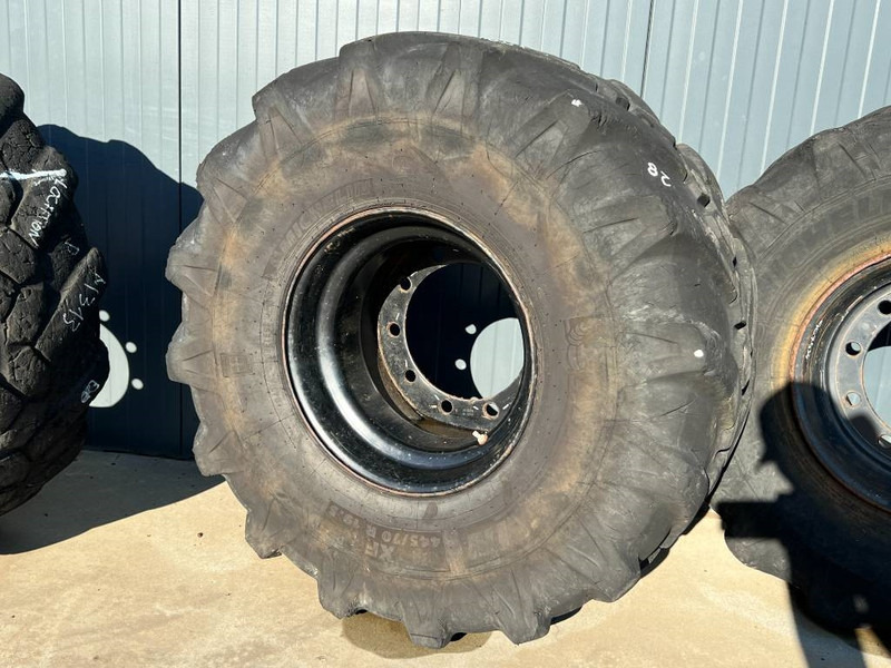 Michelin 445/70R19.5 incl. rim - Гуми и джанти за Строителна техника: снимка 4 Michelin 445/70R19.5 incl. rim - Гуми и джанти за Строителна техника: снимка 4