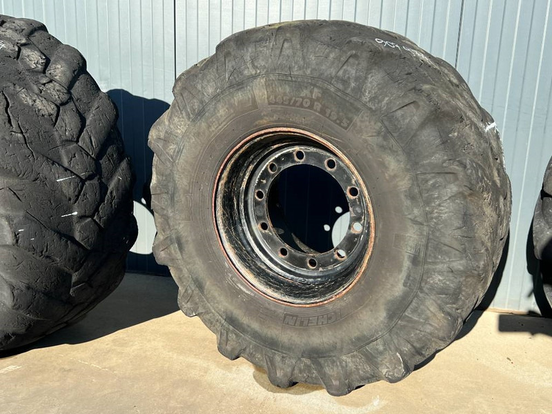 Michelin 445/70R19.5 incl. rim - Гуми и джанти за Строителна техника: снимка 3 Michelin 445/70R19.5 incl. rim - Гуми и джанти за Строителна техника: снимка 3