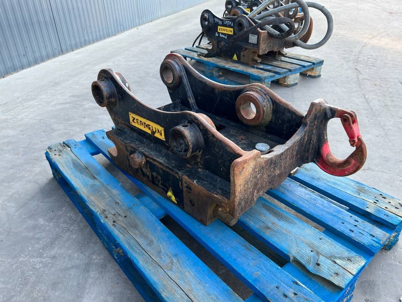 OilQuick OQ65 - 311F / 313F / 315F - Бързо сменник за Строителна техника: снимка 3 OilQuick OQ65 - 311F / 313F / 315F - Бързо сменник за Строителна техника: снимка 3