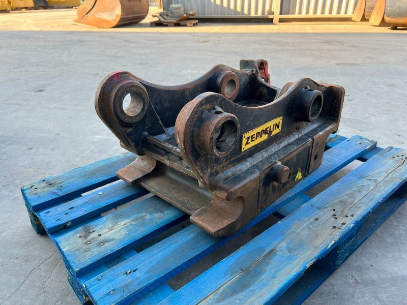 OilQuick OQ65 - 311F / 313F / 315F - Бързо сменник за Строителна техника: снимка 4 OilQuick OQ65 - 311F / 313F / 315F - Бързо сменник за Строителна техника: снимка 4