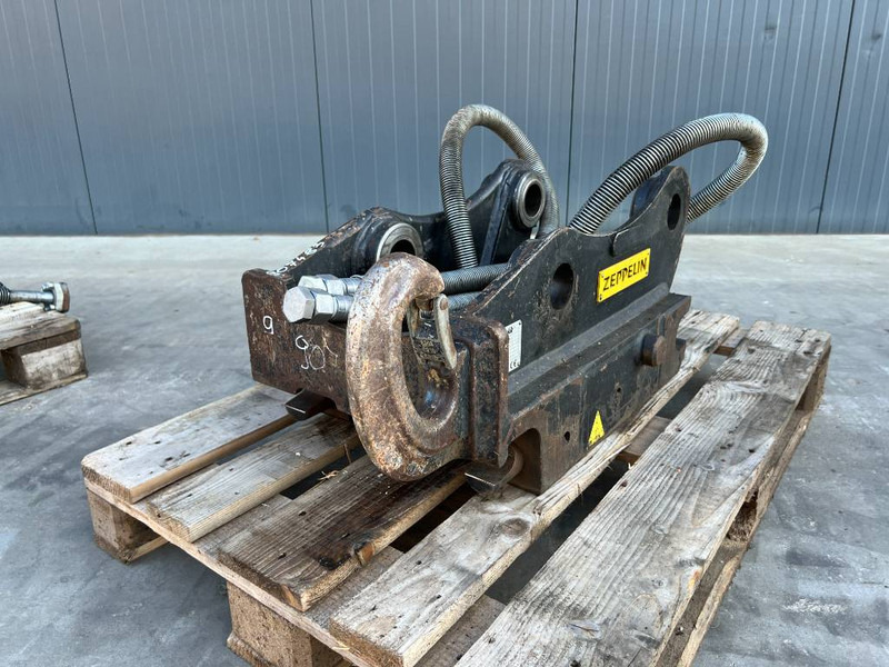 OilQuick OQ65 - 311F / 313F / 315F - Бързо сменник за Строителна техника: снимка 1 OilQuick OQ65 - 311F / 313F / 315F - Бързо сменник за Строителна техника: снимка 1