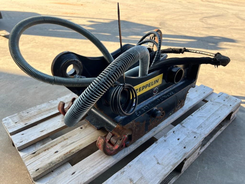 OilQuick OQ65 - 311F / 313F / 315F - Бързо сменник за Строителна техника: снимка 4 OilQuick OQ65 - 311F / 313F / 315F - Бързо сменник за Строителна техника: снимка 4