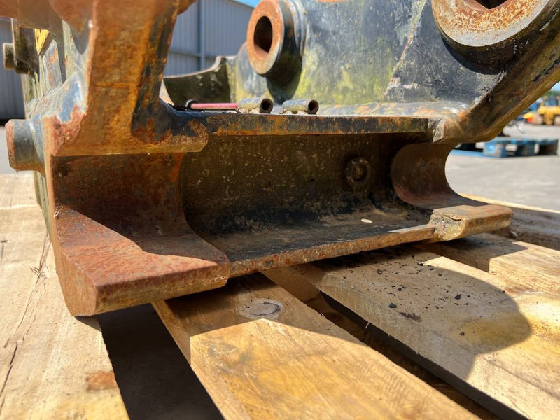 Бързо сменник за Строителна техника OilQuick OQ65 - M314F / M316F / M318F: снимка 9