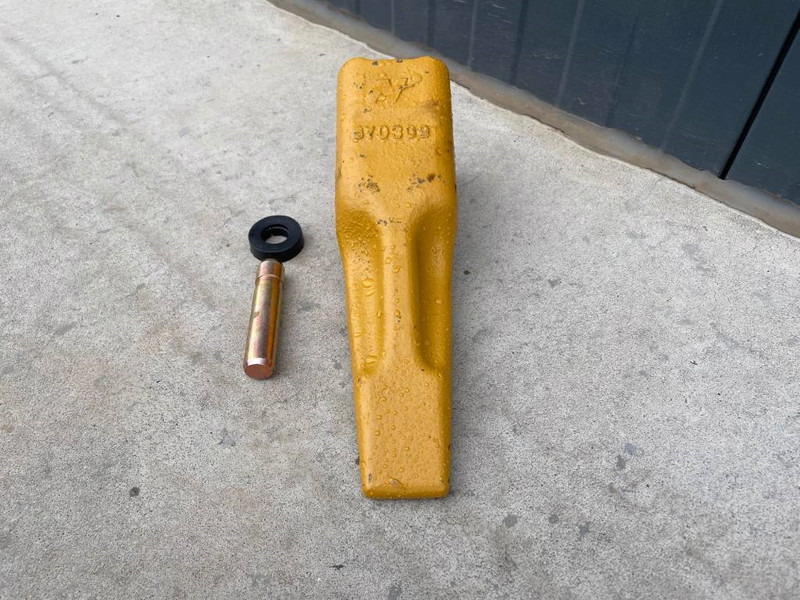 Cat 120H / 120M / 140H / 140M / 160H / 160M Ripper Tip - Прикачен инвентар за Строителна техника: снимка 4 Cat 120H / 120M / 140H / 140M / 160H / 160M Ripper Tip - Прикачен инвентар за Строителна техника: снимка 4