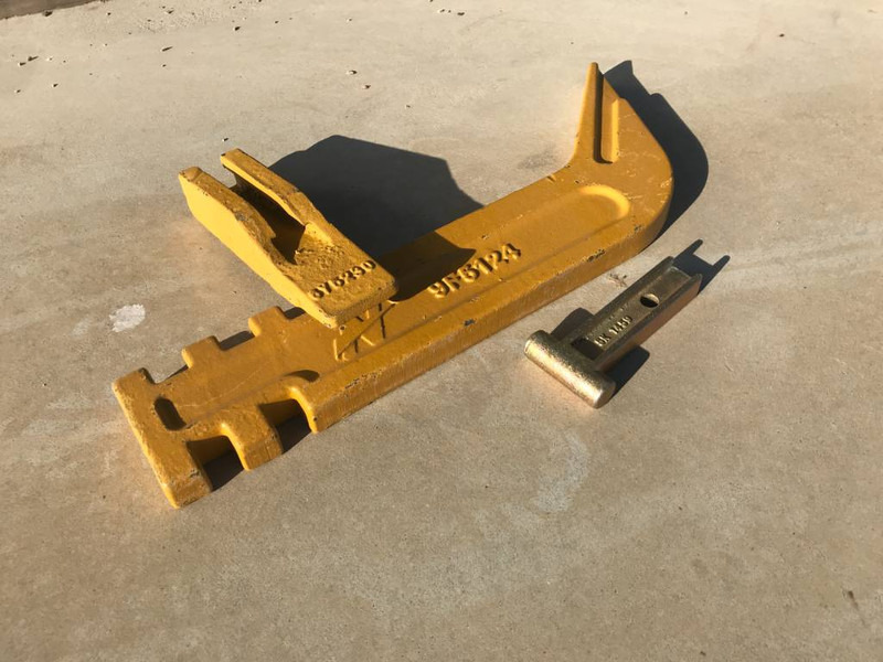 Нови Прикачен инвентар за Строителна техника Cat 120H / 120M / 140H / 140M / 160H / 160M Scarifier: снимка 1