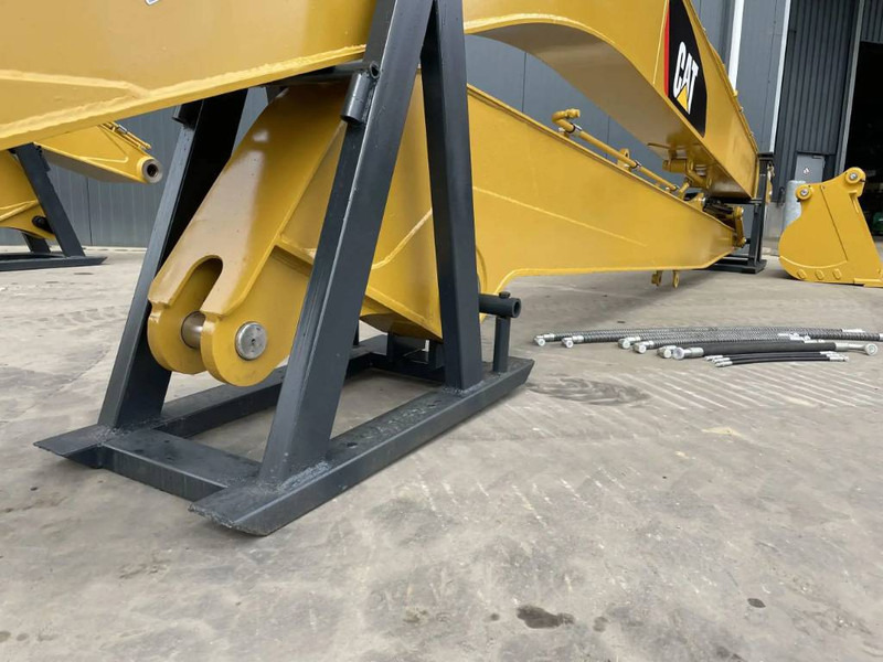 Нови Прикачен инвентар за Строителна техника Cat 320E 15m Set: снимка 7
