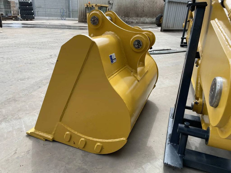 Нови Прикачен инвентар за Строителна техника Cat 320E 15m Set: снимка 13