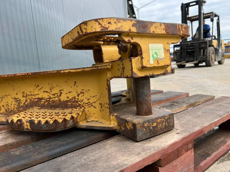 Прикачен инвентар за Строителна техника Cat D6N / D6M: снимка 7 Прикачен инвентар за Строителна техника Cat D6N / D6M: снимка 7