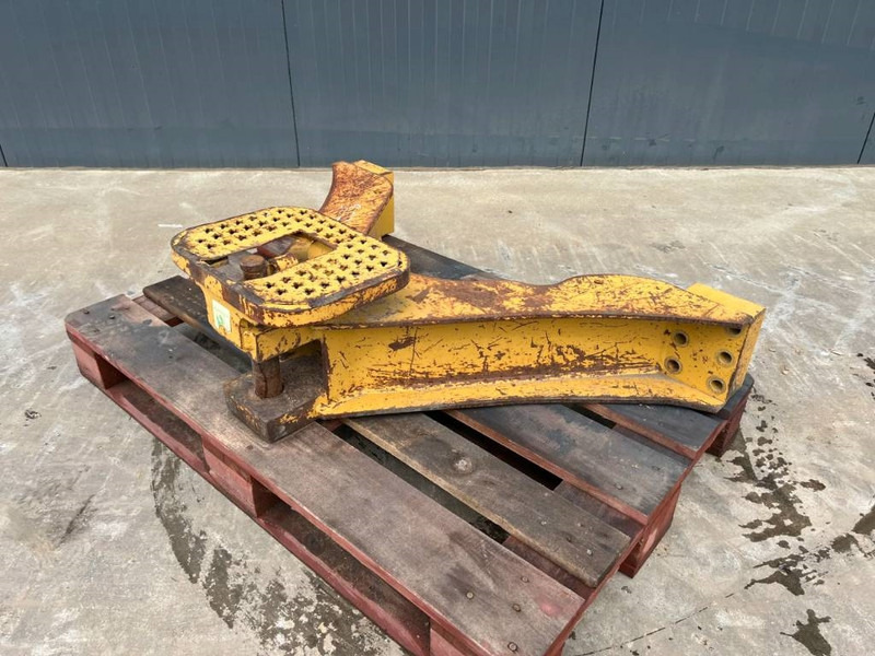 Прикачен инвентар за Строителна техника Cat D6N / D6M: снимка 9 Прикачен инвентар за Строителна техника Cat D6N / D6M: снимка 9