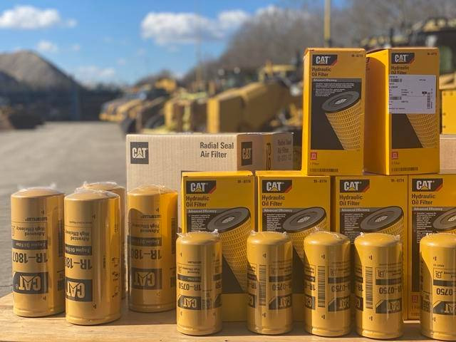 Cat Medium - After 500 Working Hours - Прикачен инвентар за Строителна техника: снимка 1 Cat Medium - After 500 Working Hours - Прикачен инвентар за Строителна техника: снимка 1