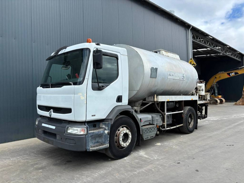 Renault Rincheval 9.000 Liter - Гудронатор: снимка 1 Renault Rincheval 9.000 Liter - Гудронатор: снимка 1