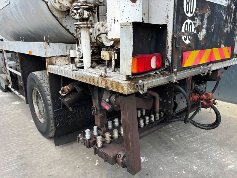 Лизинг на Renault Rincheval - 9.000 Liter Renault Rincheval - 9.000 Liter: снимка 10