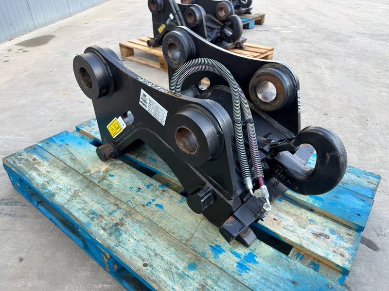 Verachtert CW20S - M312 / M314F / M315D / M315F / M316C / M31 - Бързо сменник за Строителна техника: снимка 3 Verachtert CW20S - M312 / M314F / M315D / M315F / M316C / M31 - Бързо сменник за Строителна техника: снимка 3