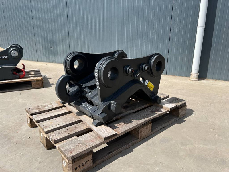 Verachtert CW40 - 329E - Бързо сменник за Строителна техника: снимка 1 Verachtert CW40 - 329E - Бързо сменник за Строителна техника: снимка 1