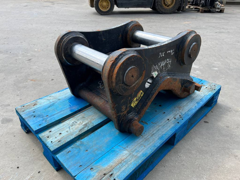 Verachtert CW40 - 330F - Бързо сменник за Строителна техника: снимка 5 Verachtert CW40 - 330F - Бързо сменник за Строителна техника: снимка 5