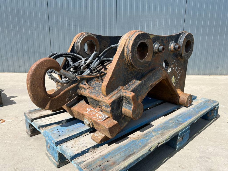 Verachtert CW45S - 330F - Бързо сменник за Строителна техника: снимка 1 Verachtert CW45S - 330F - Бързо сменник за Строителна техника: снимка 1
