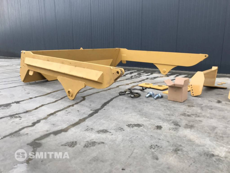 Volvo A25F - Падащ борд за Строителна техника: снимка 3 Volvo A25F - Падащ борд за Строителна техника: снимка 3