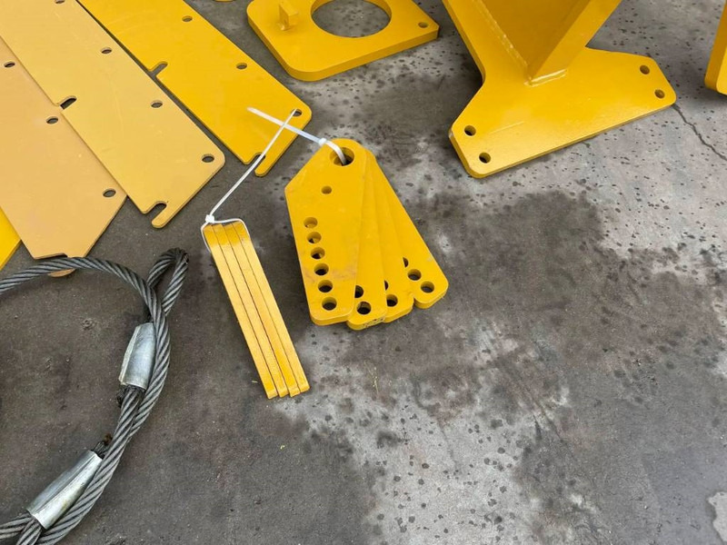 Volvo A35G - Падащ борд за Строителна техника: снимка 3 Volvo A35G - Падащ борд за Строителна техника: снимка 3