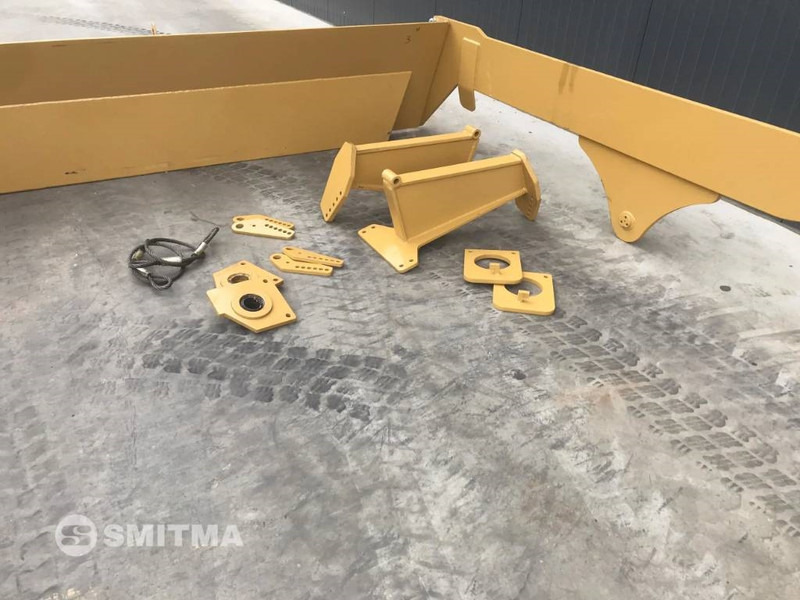 Volvo A40D - Падащ борд за Строителна техника: снимка 5 Volvo A40D - Падащ борд за Строителна техника: снимка 5